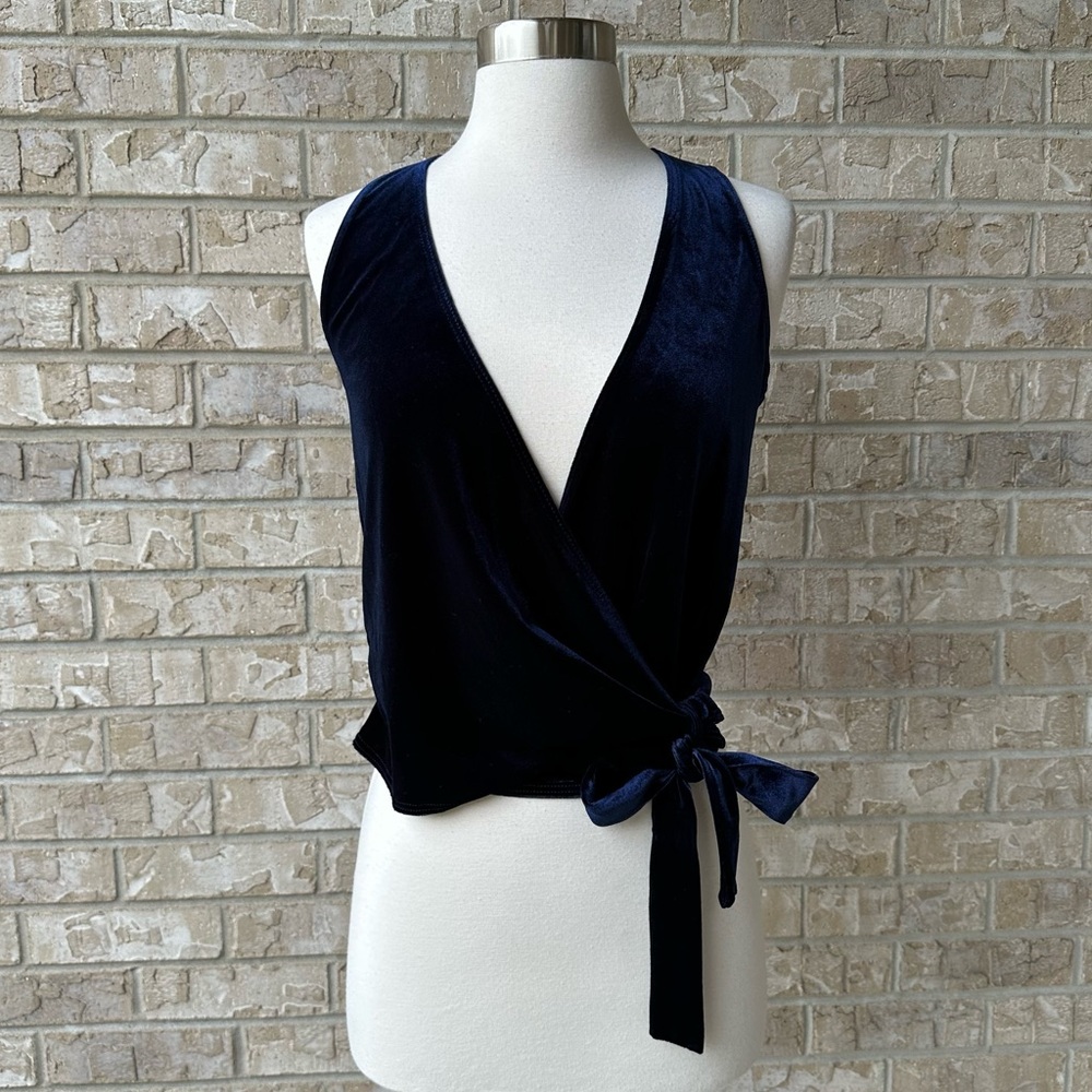 Aqua V Neck Velvet Top Blouse Size S 🌸 - Picture 7 of 7